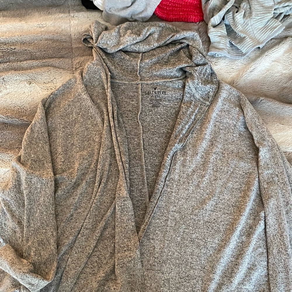 american eagle soft grey cardigan